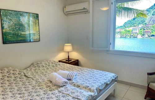 Vista dos sonhos na beira do mar de Angra com pier - Foto 48