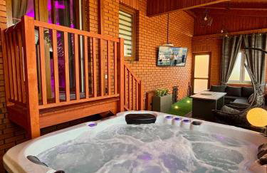 Apartament "Love Heaven" Jacuzzi SPA z dużą wanną z hydromasażem dla Dwojga - Foto 1