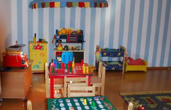 FERIENHOF KATZENMAIER, Bauernhof- und Familienurlaub am BODENSEE, großzügig wohnen, MESSENAH und teils BARRIEREFREI, Spielangebot für drinnen und draußen, Parkplatz am Haus, gute ÖPNV-Anbindung - Foto 47