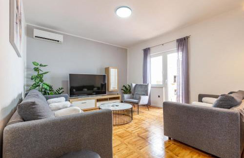 Serene Escape Near Zadar With Private Pool & Charming Outdoor Oasis - Foto 27