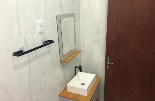 Casa Jardim Carolina Perto posto torrão, Supermecado Shibata e Semar - Foto 18