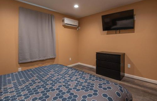 Far West Cabin-Tiny Homes Rental - Foto 18