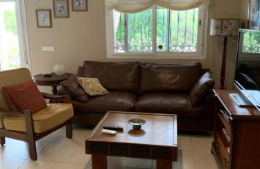 Maison Alriad - Alojamiento familiar tranquilo cerca del mar con jardín, porche y parking privado en el interior de la finca no apto para fiestas - Foto 15