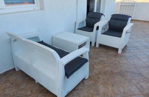 LARA & VITO - Foto 4