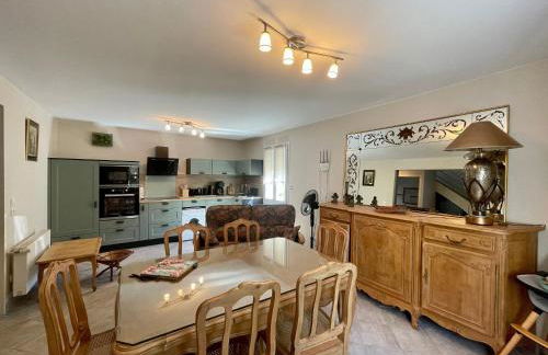 Gîte cosy à Aiguilhe avec jardin, jacuzzi et sauna - proche UNESCO et chemins de randonnée - FR-1-582-354 - Foto 7