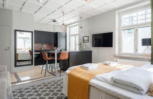 Historical Studio & Excellent Location - Foto 8