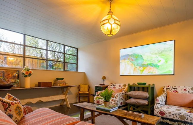 The Writers Retreat - 5 Beds Parking Much More - Foto 9