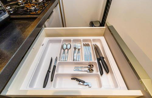 Apto de 1q aconchegante e super completo - VIC0802 - Foto 38