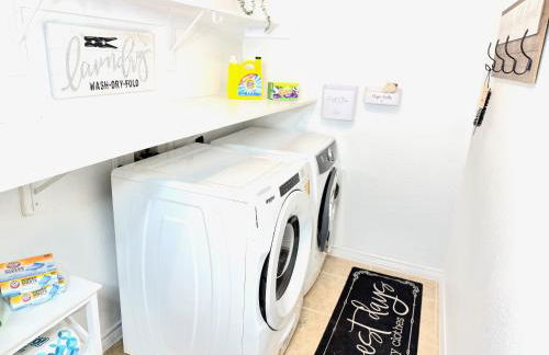 Luxury 5BR Retreat, Kid's Playroom! Near Lake Hubbard, Vineyard Views - Foto 23