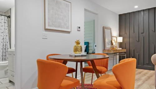 Chic 2 bedroom w free parking - Foto 5