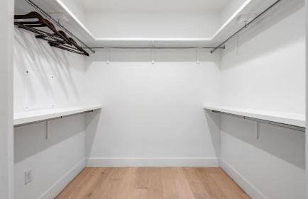 Stylish Home with Firepit Balcony Steps from Austin’s Best Near Rainey St Lady Bird Lake Downtown The Ashlee by AvantStay - Foto 23