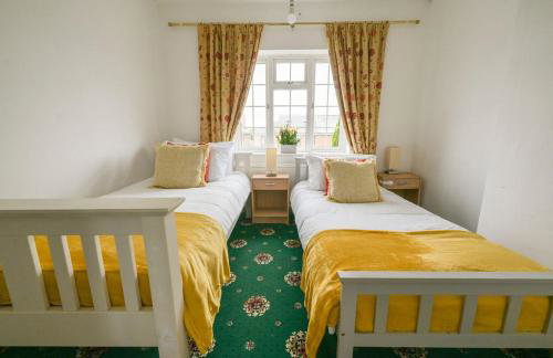Cosy Inn near Luton Station, Mall and Luton Airport 10 Min - Foto 22