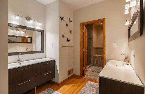 Beautiful Home near MGM, National Harbor - Foto 34