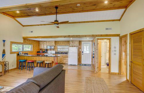 Waterfront Port Clinton Cottage with Fire Pit! - Foto 5