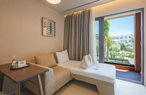 Palmea Suites - Photo 66