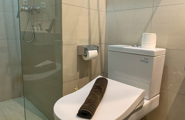 Cozy And High Floor 1Br At Sedayu City Suites Kelapa Gading Apartment - Photo 10