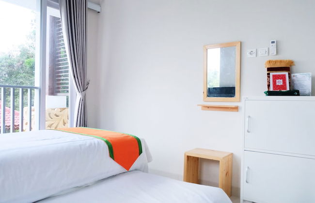 Villa Jogja Grand Bale with Private Pool by Simply Homy - Foto 4