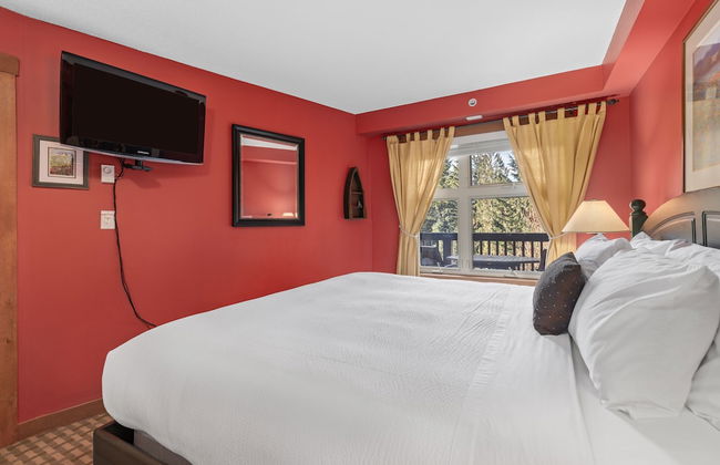 Lost Lake Lodge by Whistler Premier - Photo 32