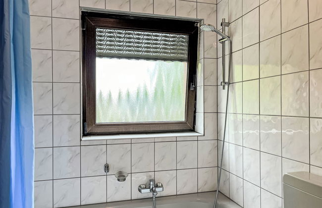 2 bedroom Apartment in Adenau with garden - Photo 19