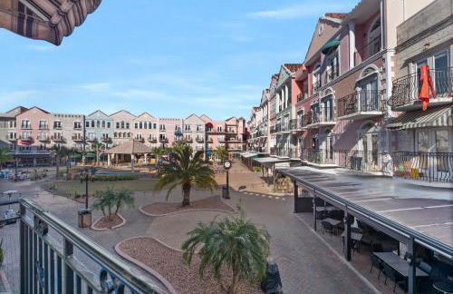 Couples Getaway - Sweet Retreat - European Village Best Location - Foto 13