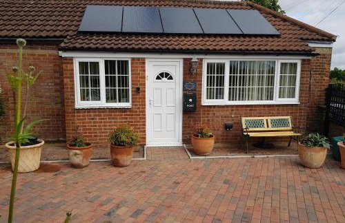 1 Bed Sleeps 2 Free Parking Pets Welcome - Foto 8