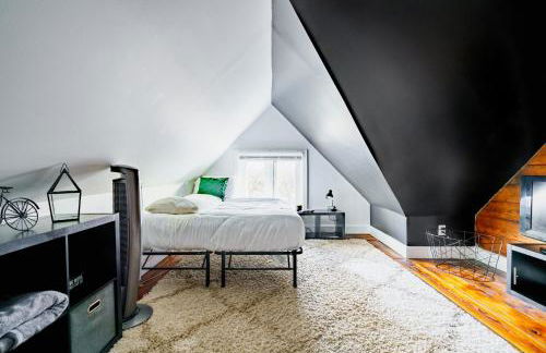 Jungle House Luxury Homes - Columbus Downtown Short North - Steps to Convention Center & Nationwide Arena - Sleeps up to 11 - Free Parking - Over 5,800 Five Stars - Foto 136