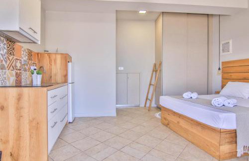 The Wave House By Plakalona Villas & Apartments - Photo 4