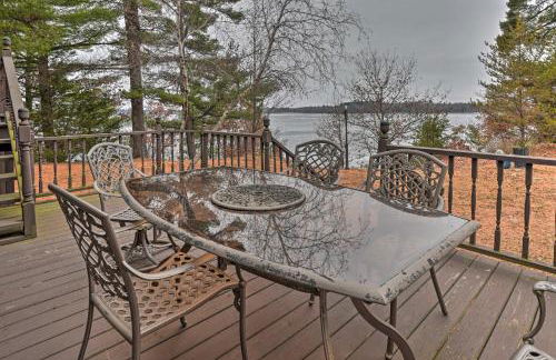 Waterfront Arkdale Retreat 2 Acres with Deck and View - Foto 3