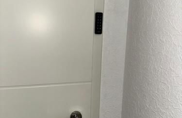 One room apartment in a quiet Location air conditioning - Foto 13