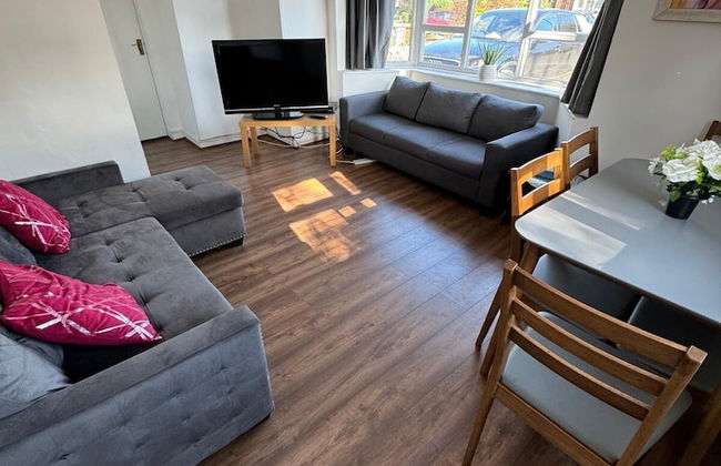 3BR Home Near Hounslow West Tube Station - Foto 9