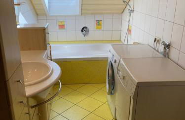 klimatisiere Dachwohnung in Weinsberg-Gellmersbach - Foto 13