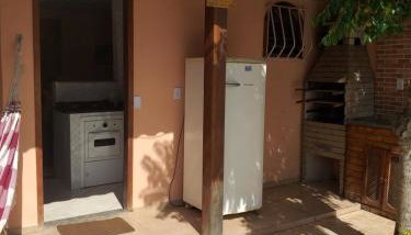 Casa com piscina e churrasqueira em Iguaba grande - Foto 2