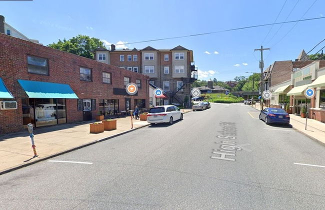 Charming 2BR Cottage House in Elkins Park - Foto 14