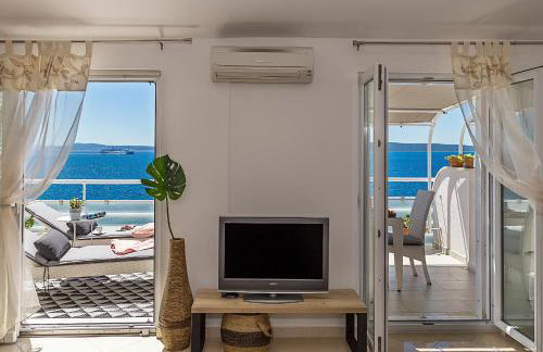 Holiday home Lola, sea on a palm! HEATED POOL - Photo 130