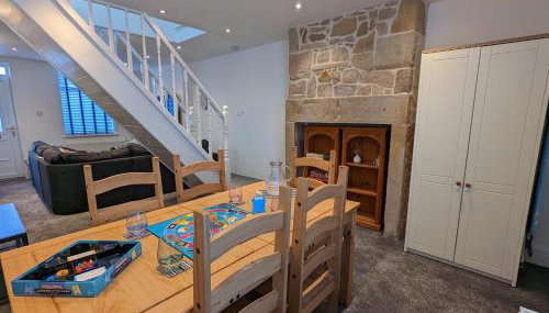 3 Bed City Home - South Facing Patio - 4-5 Beds - Foto 4