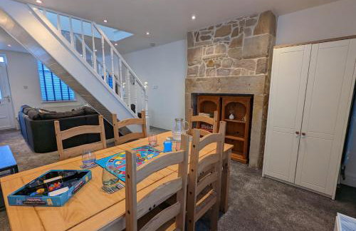 3 Bed City Home - South Facing Patio - 4-5 Beds - Foto 4