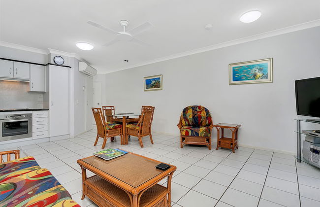 Beachfront Apartments on Trinity Beach - Photo 14