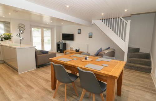 Bryn Eglwys Bach - Foto 11