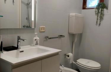 HOLIDAY HOME un piccolo angolo per il tuo relax tra gnomi e natura - Foto 32