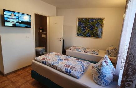 Gästehäuser Schmidt Schenklengsfeld - Foto 13