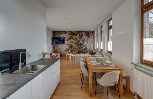 Kaza Guesthouse, centrally located 2 & 3 bedroom Apartments in Augsburg - Foto 7
