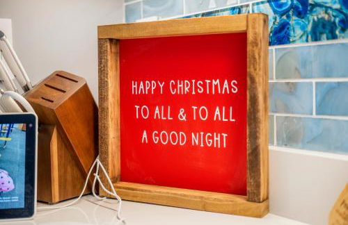 New Sunday River Ski Retreat with Hot Tub Spa - FirePit Sleeps 16 - Foto 15