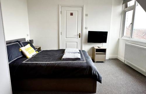 Stylish Modern, Private Apartment,15 Mins To Central London - Photo 10