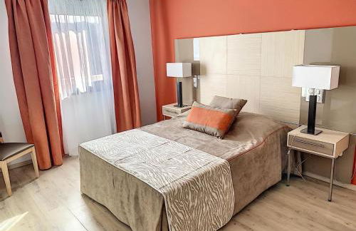 ZENAO MONTREUIL- Croix de Chavaux - Foto 3