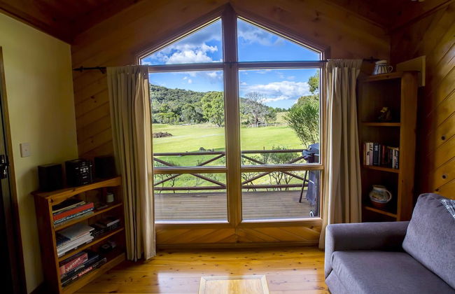 Wisteria Cottage and Cabins - Photo 26