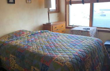 Harbor House Hotel by Umaniii in Jonesport Maine - Foto 17