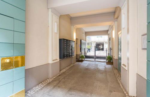 REPUBLIC Luxury Loft - Photo 21