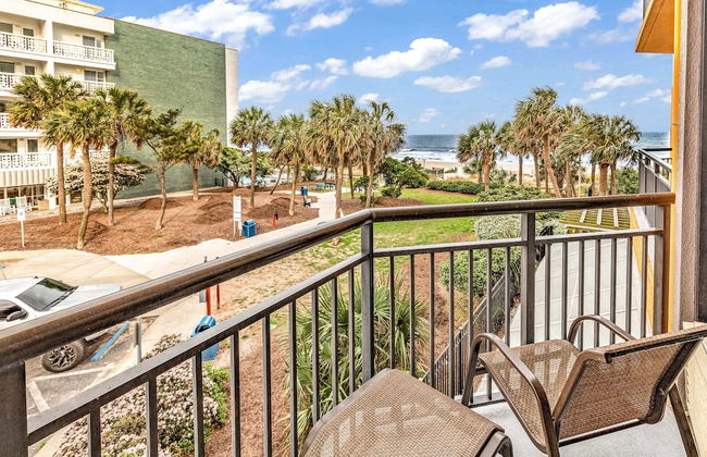 Ocean Front Condos at Patricia Grand - Foto 51