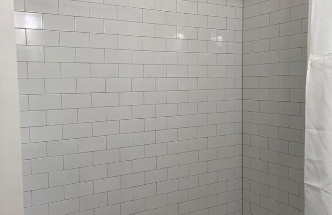 Renovated 1 Bedroom in Forest Hills - B - Foto 8