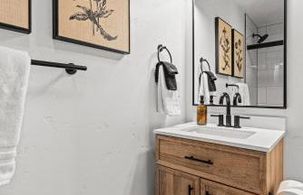 The Loft 10 - Steps from the Lake & Dining- Newly renovated in the heart of McCall - Foto 17